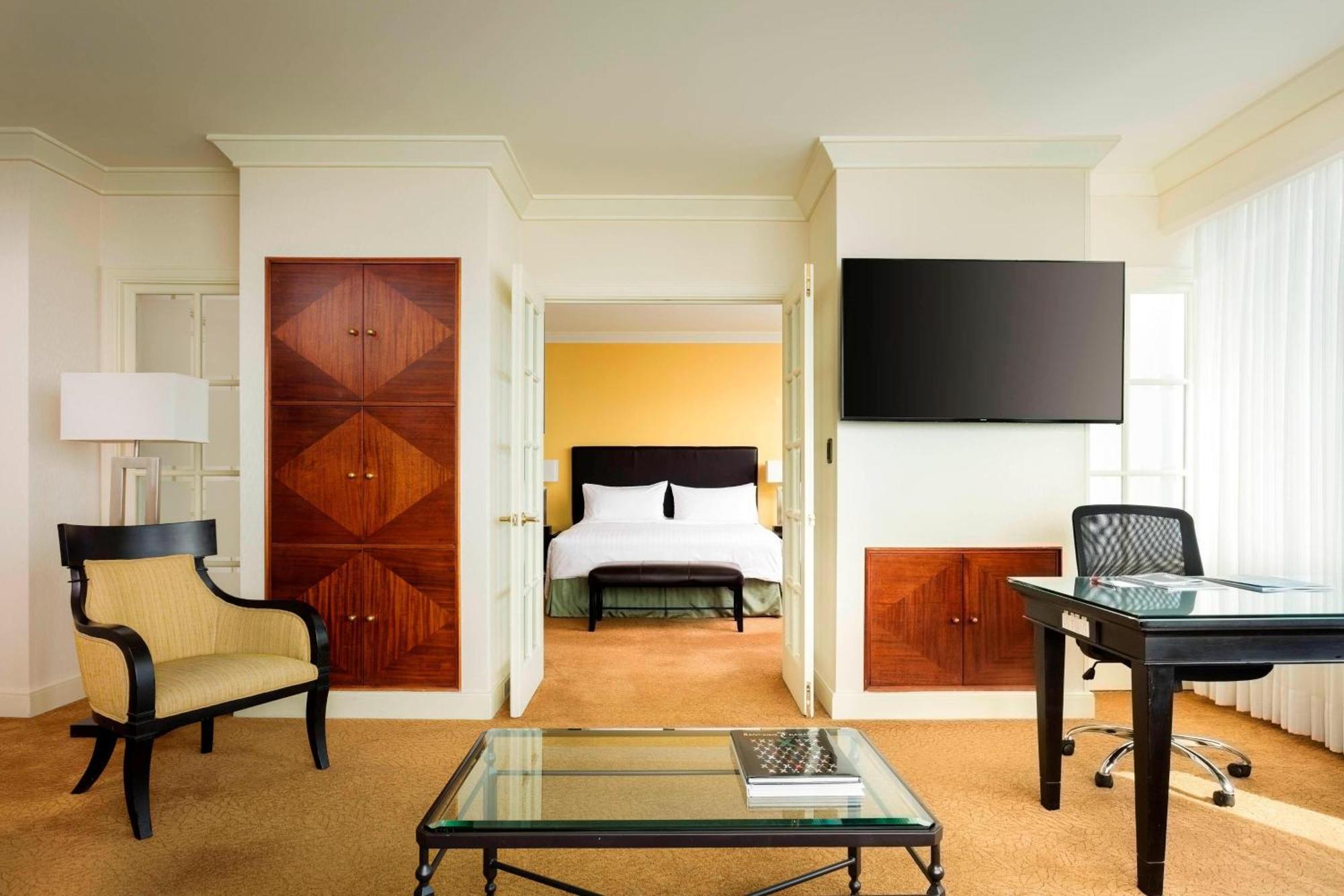 Santiago Marriott Hotel Экстерьер фото